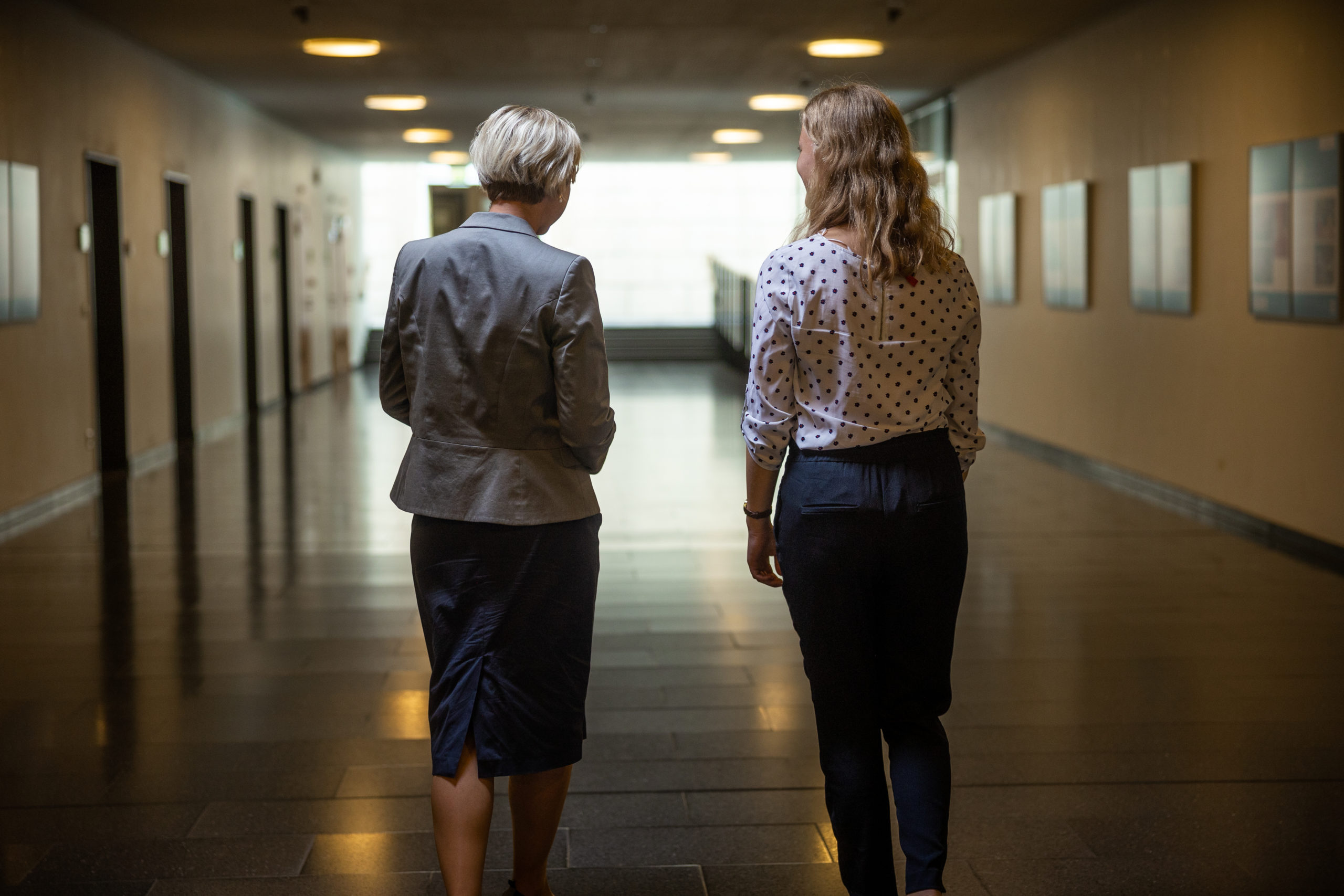 Besserer Gewaltschutz: Frauenhausförderung nun Landessache